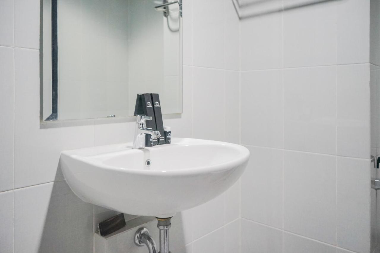 Cozy And Best View Studio Casa De Parco Apartment By Travelio Tangerang Buitenkant foto